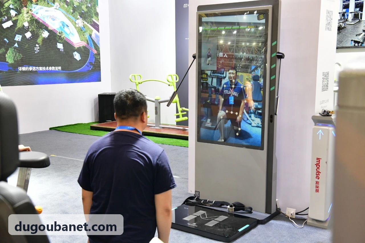 移动社区应用用户留存模型与互动圈层设计